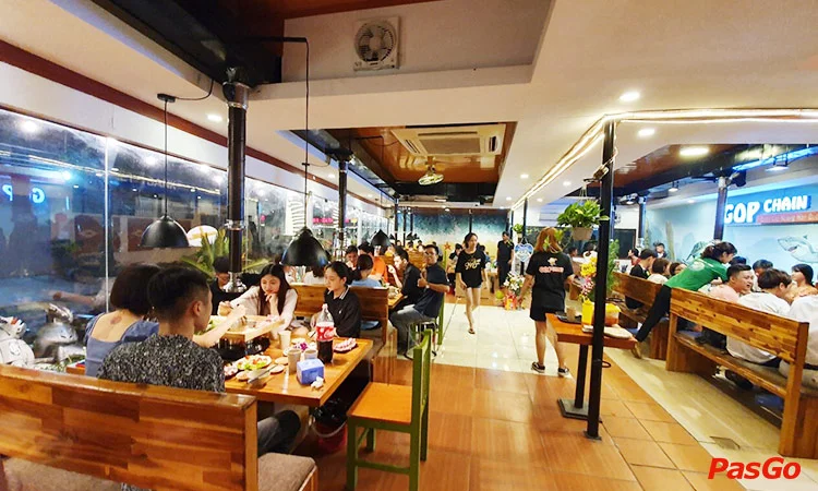 nha-hang-gop-chain-nguyen-khuyen-11