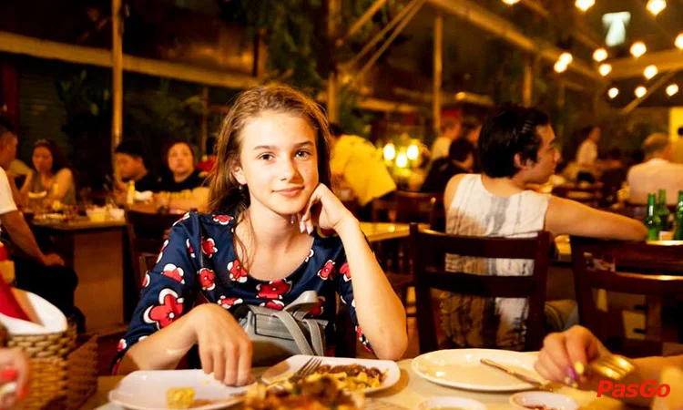 nha-hang-grill-garden-3-21-biet-thu-nha-trang-12