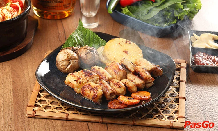 nha-hang-guine-long-bo-nuong-han-quoc-mo-lao-3