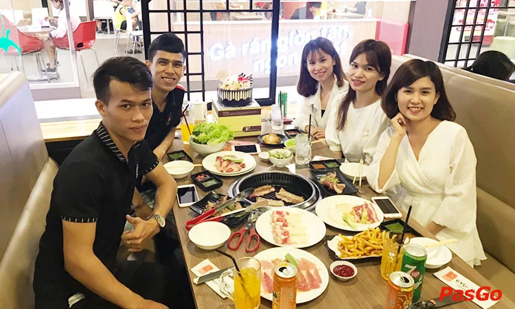 nha-hang-gyu-niiku-vincom-phan-van-tri-10