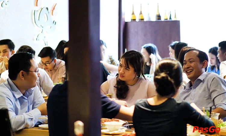 nha-hang-gyu-shige-nguu-phon-ho-tung-mau-12