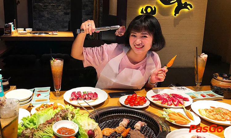 nha-hang-gyu-shige-nguu-phon-ton-that-thiep-10