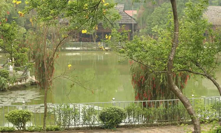 nha-hang-hai-cang-dong-mo-farmstay-9a