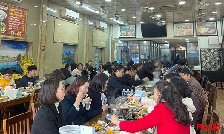 Nhà hàng Hải Gia Hoàng Quốc Việt 11