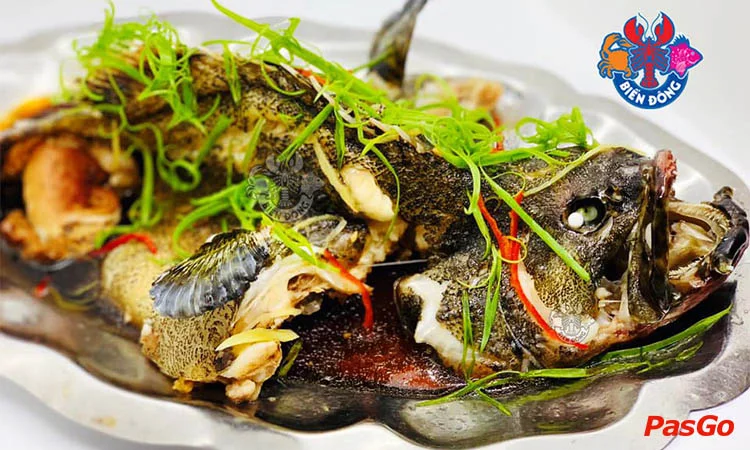 nha-hang-hai-san-bien-dong-ngo-thi-nham-2