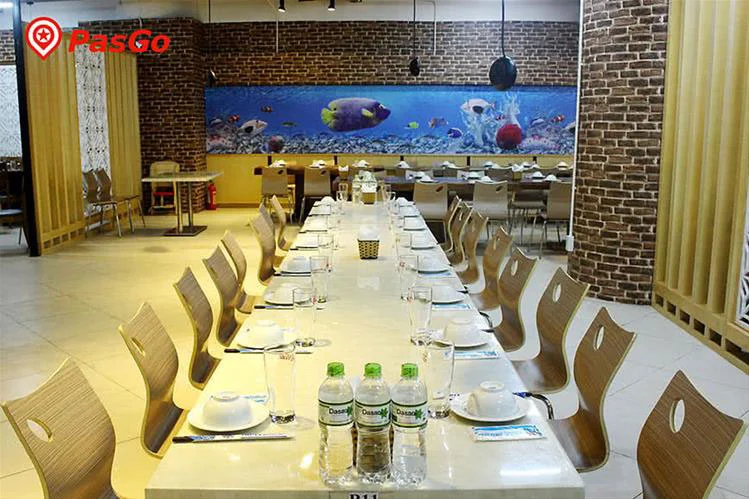 nha-hang-hai-san-bien-dong-royal-city-slide-10