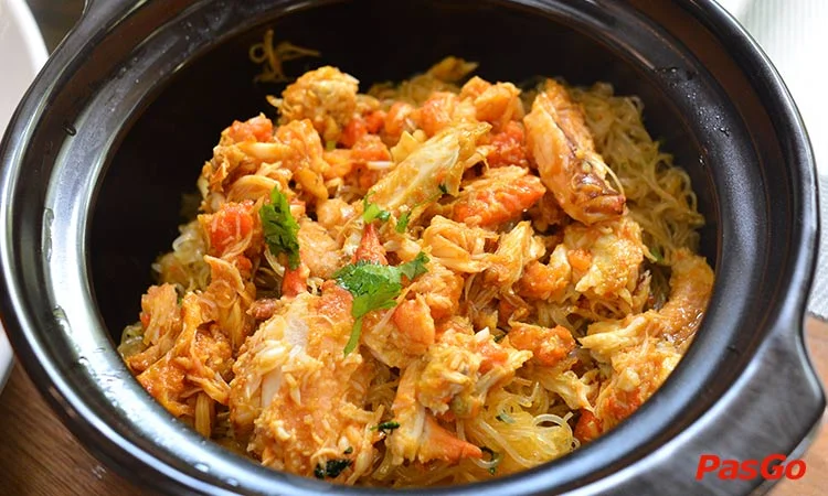 nha-hang-hai-san-cua-bay-do-quang-4