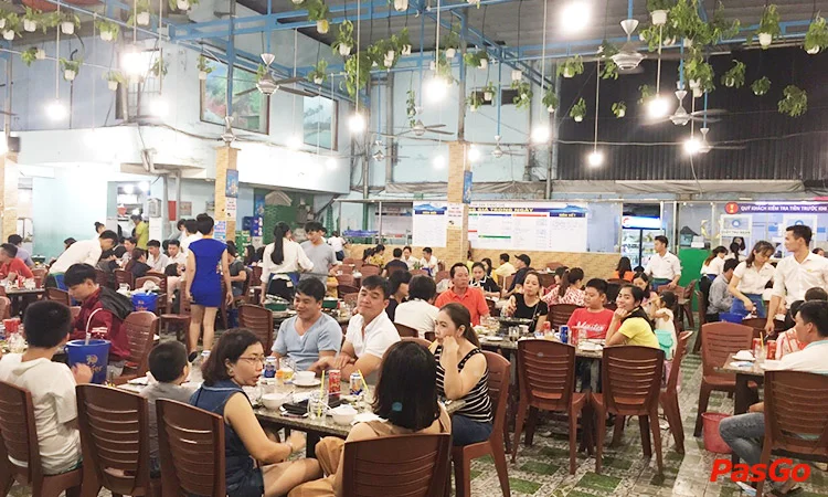 nha-hang-hai-san-giang-ghe-dang-van-bi-12