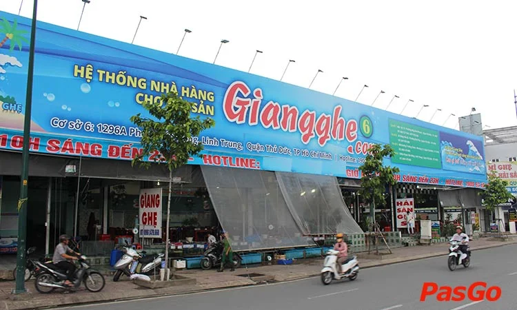 nha-hang-hai-san-giang-ghe-pham-van-dong-slide-9