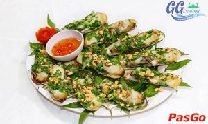 nha-hang-hai-san-giang-ghe-quoc-lo-13-slide-4