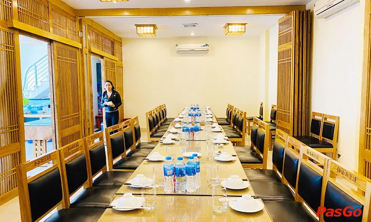 nha-hang-hai-san-nha-toi-nguyen-van-tuyet-10