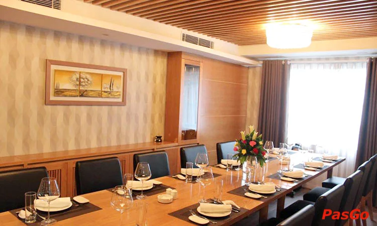 nha-hang-hai-san-pho-slide-10