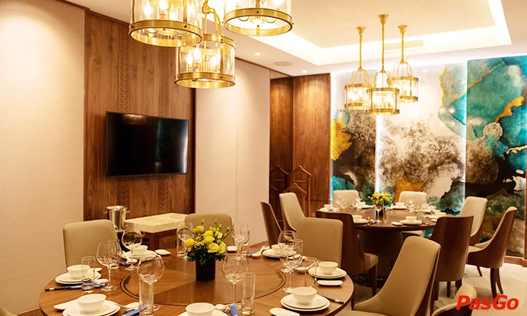 nha-hang-hai-san-pho-tran-khanh-du-11