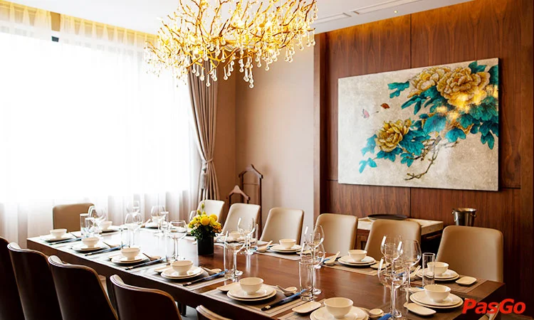 nha-hang-hai-san-pho-tran-khanh-du-12