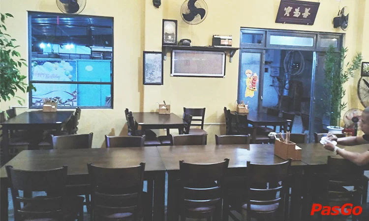 nha-hang-hai-san-thoi-co-vo-nguyen-giap-12