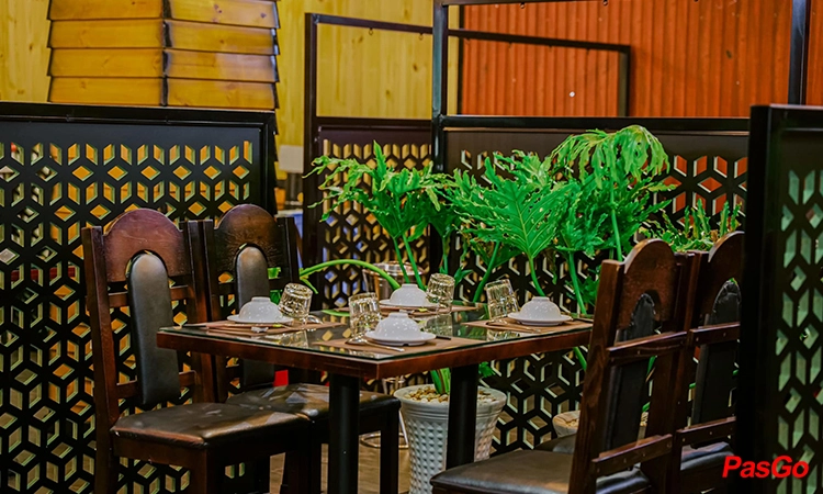 nha-hang-ham-ruou-luxury429-binh-tri-dong-15