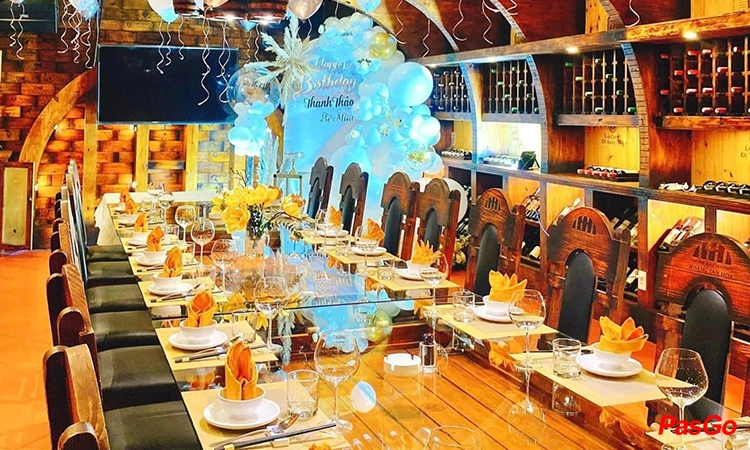 nha-hang-ham-ruou-luxury429-binh-tri-dong-9
