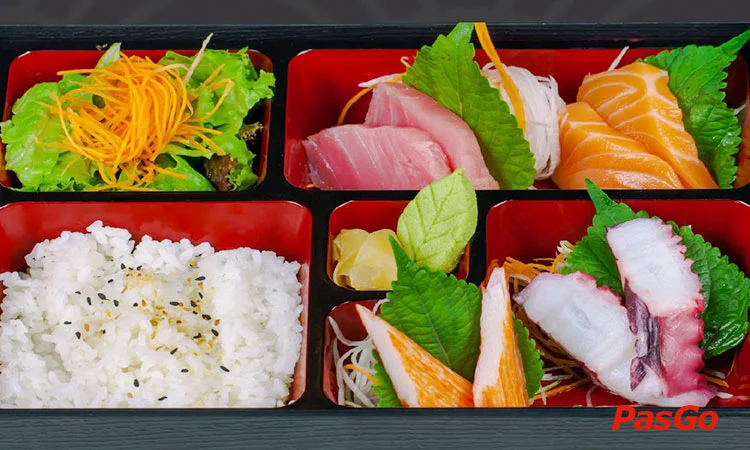 nha-hang-hanami-ton-dat-tien-slide-10