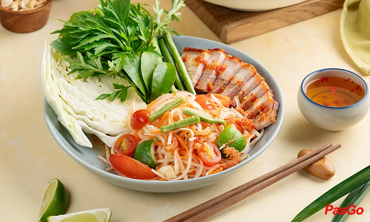 nha-hang-hang-cuon-pho-37-tasco-mall-10