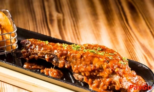 nha-hang-hi-steak-le-van-huu-8