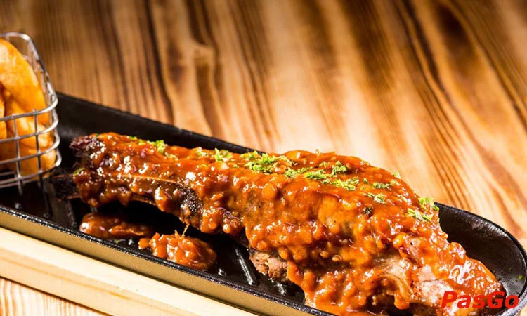 nha-hang-hi-steak-le-van-sy-7