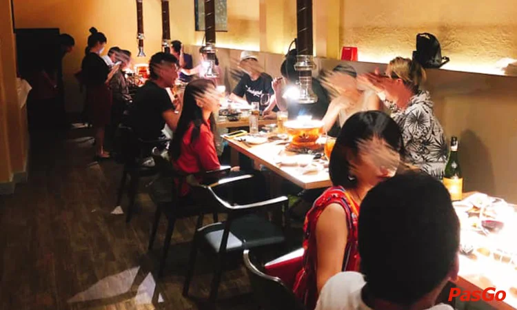 nha-hang-hibiki-bbq-nguyen-huu-canh-10