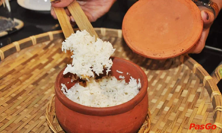 nha-hang-highway4-han-thuyen-9