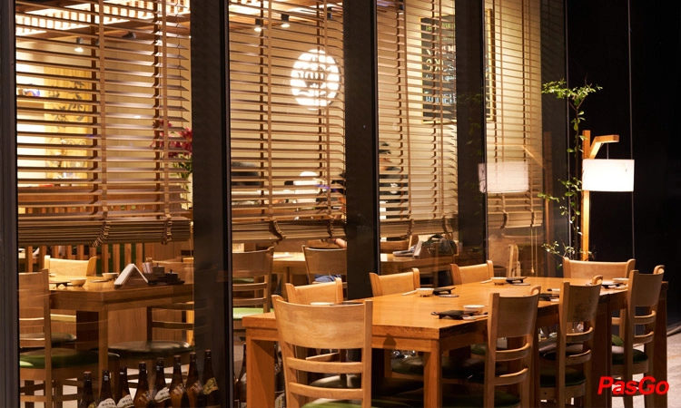 Nhà Hàng Higuchi Sushi & Grill 12