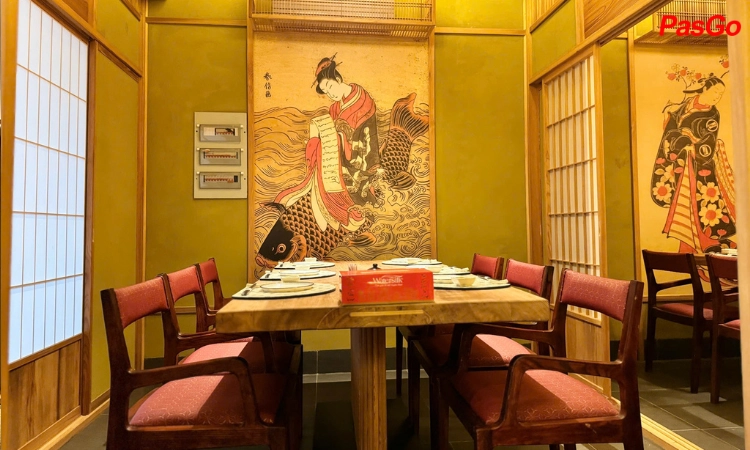 nha-hang-Hikami-gia-lam-11