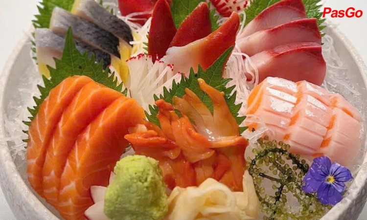 nha-hang-Hikami-gia-lam-7