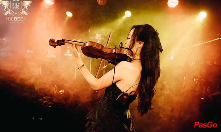 nha-hang-hk-beer-nguy-nhu-kon-tum-7