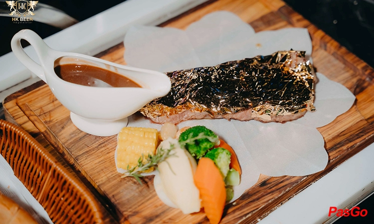 nha-hang-hk-beer-nguy-nhu-kon-tum-8