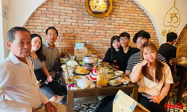 Nhà hàng Hồ Lô Gia Phạm Văn Chí 10