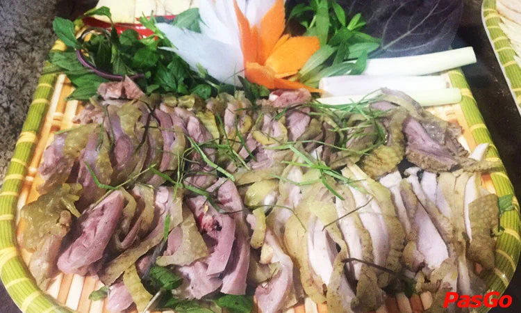 nha-hang-hoa-ban-nguyen-chi-thanh-5