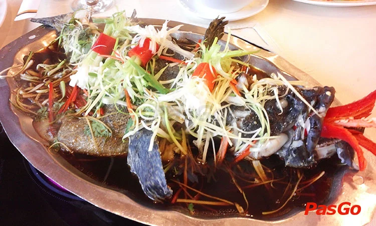 nha-hang-hoa-loc-quan-nguyen-quyen-slide-3