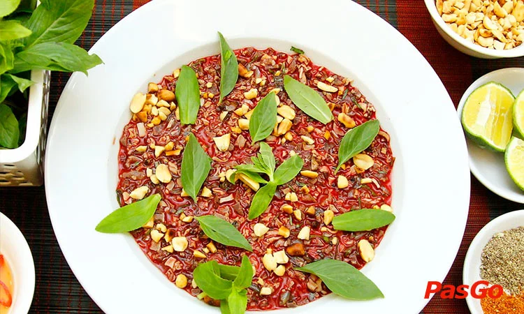 nha-hang-hoa-loc-quan-nguyen-quyen-slide-5