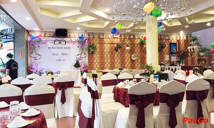 nha-hang-hoa-pho-quan-ben-van-don-10