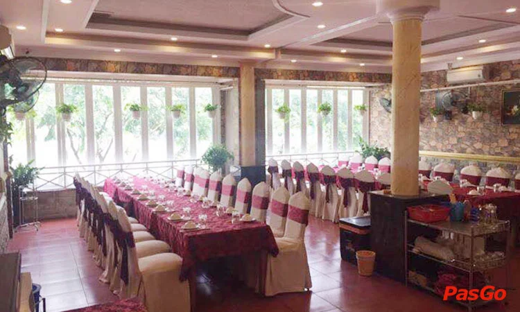 nha-hang-hoa-pho-quan-ben-van-don-11