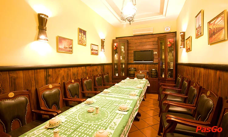 nha-hang-hoa-vien-pilsner-original-nguyen-bieu-12