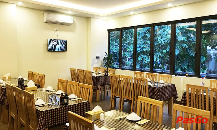 nha-hang-hoang-pho-bui-xuan-phai-slide-11