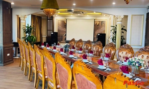 Nhà hàng Hoàng Phố Nguyễn Thị Định không gian sang trọng của mọi bữa tiệc liên hoan 9