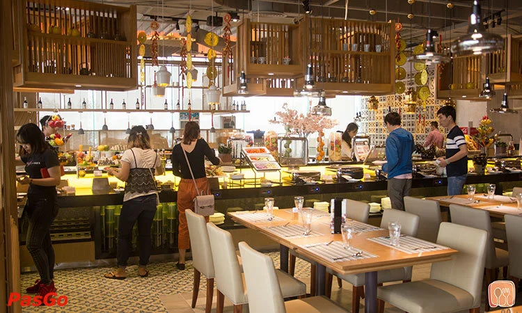 nha-hang-hoang-yen-buffet-crescent-mall-10