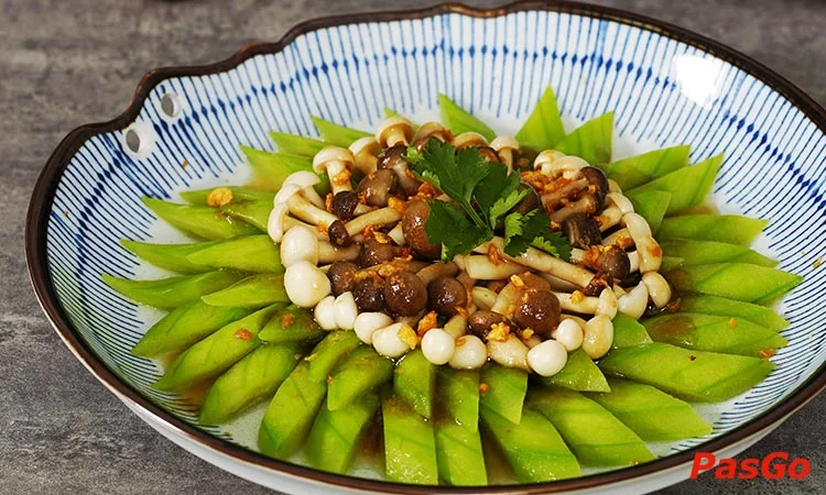 nha-hang-hoang-yen-cuisine-ton-dat-tien-slide-8