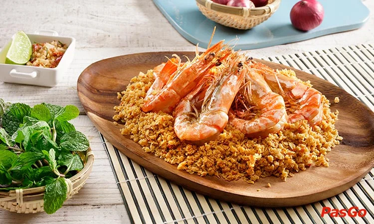 nha-hang-holy-crab-sense-city-pham-van-dong-4