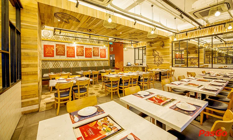 nha-hang-holy-pot-phan-xich-long-12