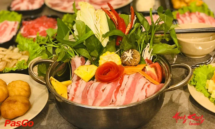 nha-hang-hong-kong-town-truong-dinh-plaza-7