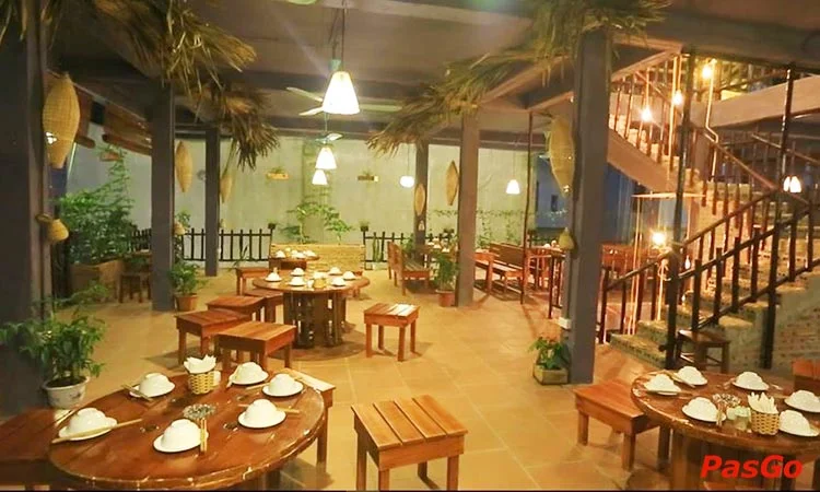 nha-hang-hong-tran-quan-ngoc-thuy-slide-11