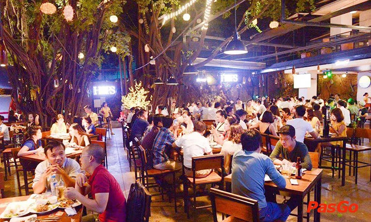 nha-hang-hops-beer-garden-nguyen-dinh-chieu-slide-11