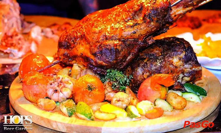 nha-hang-hops-beer-garden-nguyen-dinh-chieu-slide-8