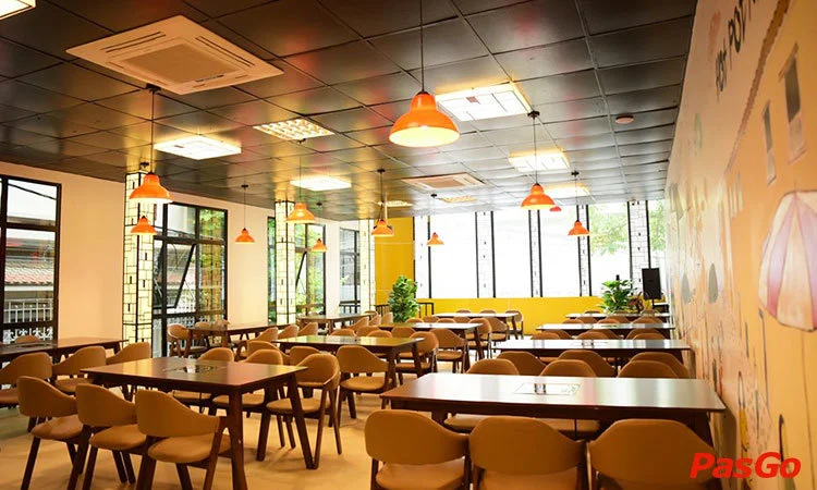 nha-hang-hotpot-kingdom-tran-quoc-hoan-4